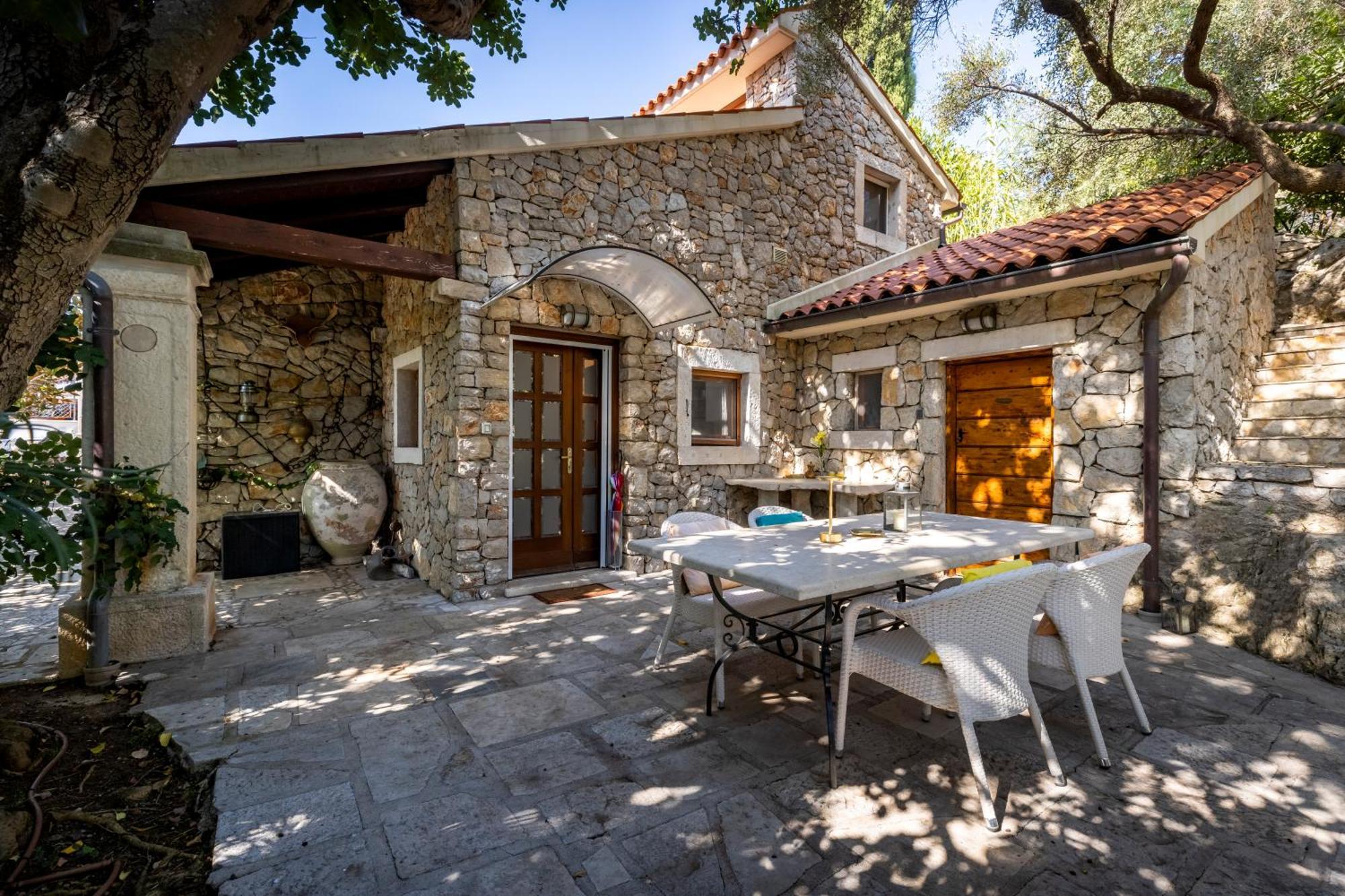 Stone House Retreat Villa Mali Losinj Exterior photo